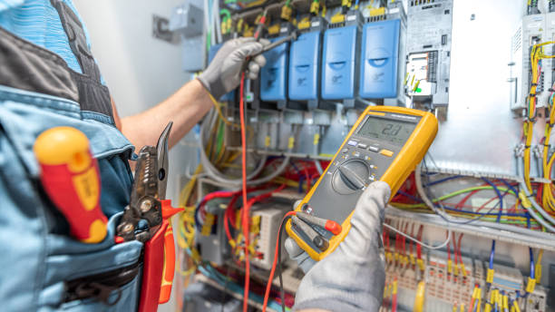Best Best Electricians Near Me  in Frontenac, KS